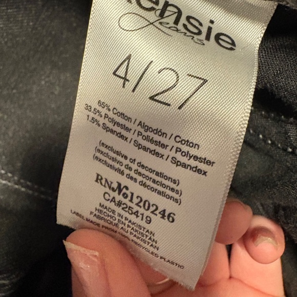 Jeans - Picture 5 of 5